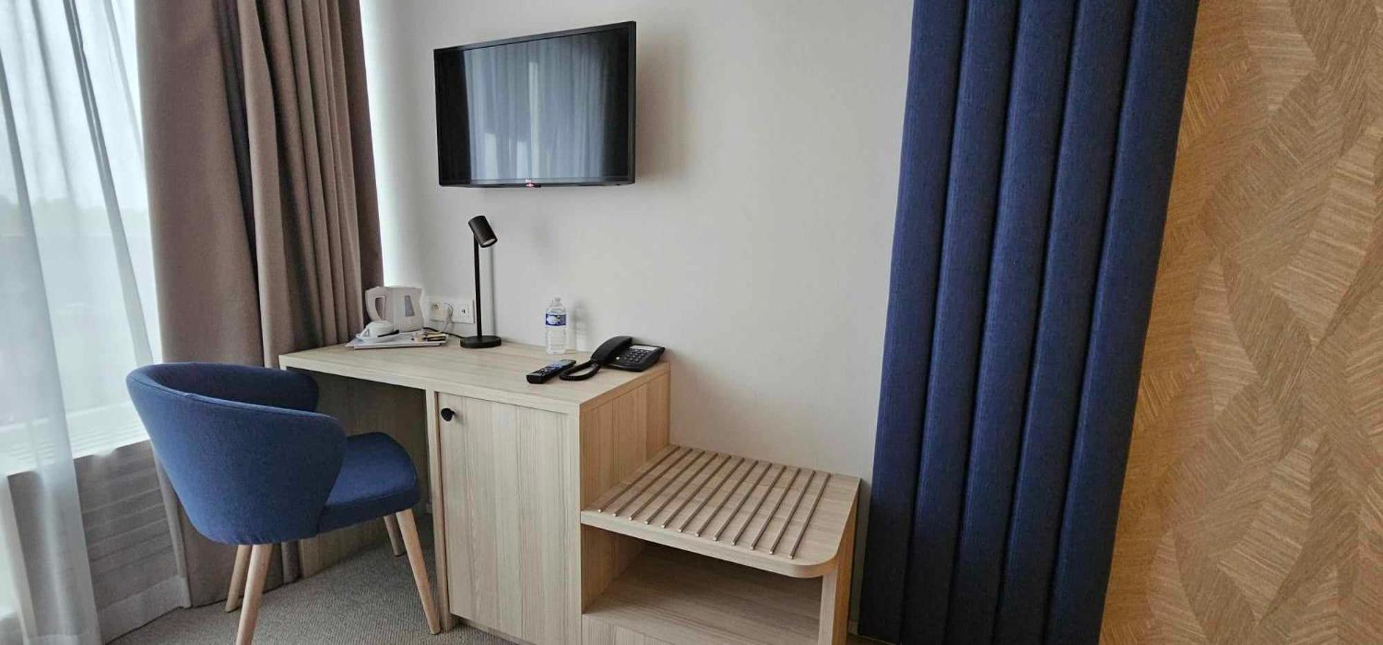 גמבלו Hotel Les 3 Cles מראה חיצוני תמונה