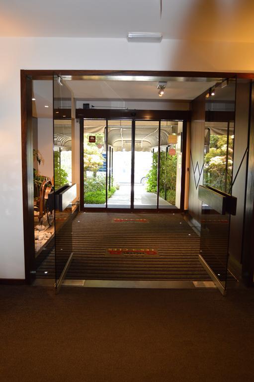 גמבלו Hotel Les 3 Cles מראה חיצוני תמונה