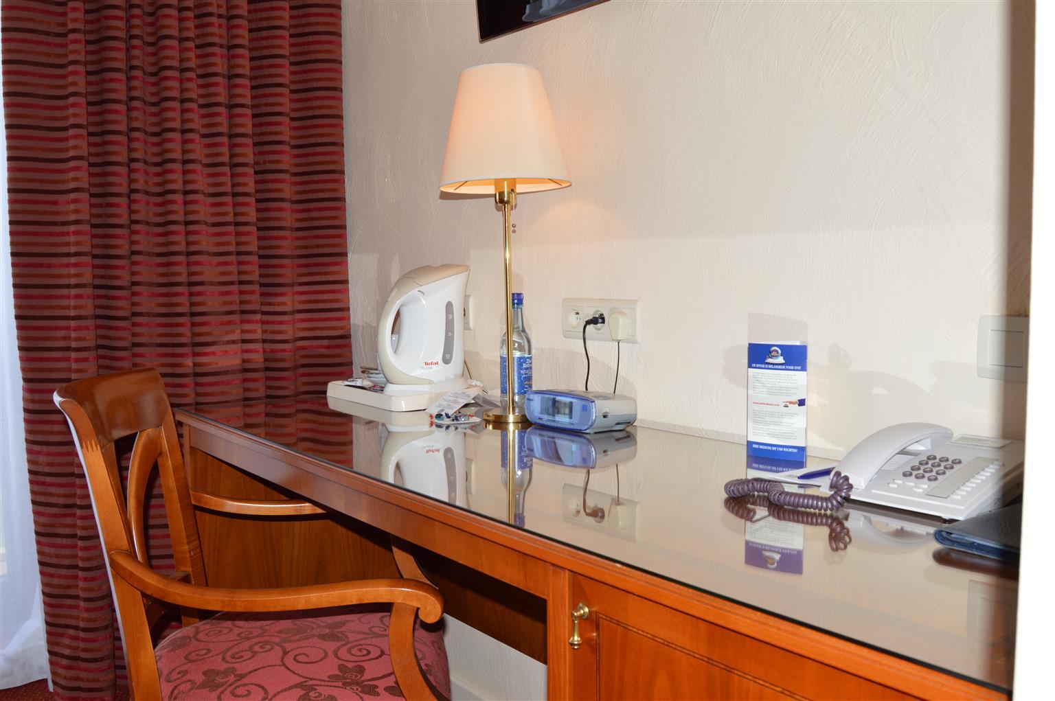 גמבלו Hotel Les 3 Cles מראה חיצוני תמונה