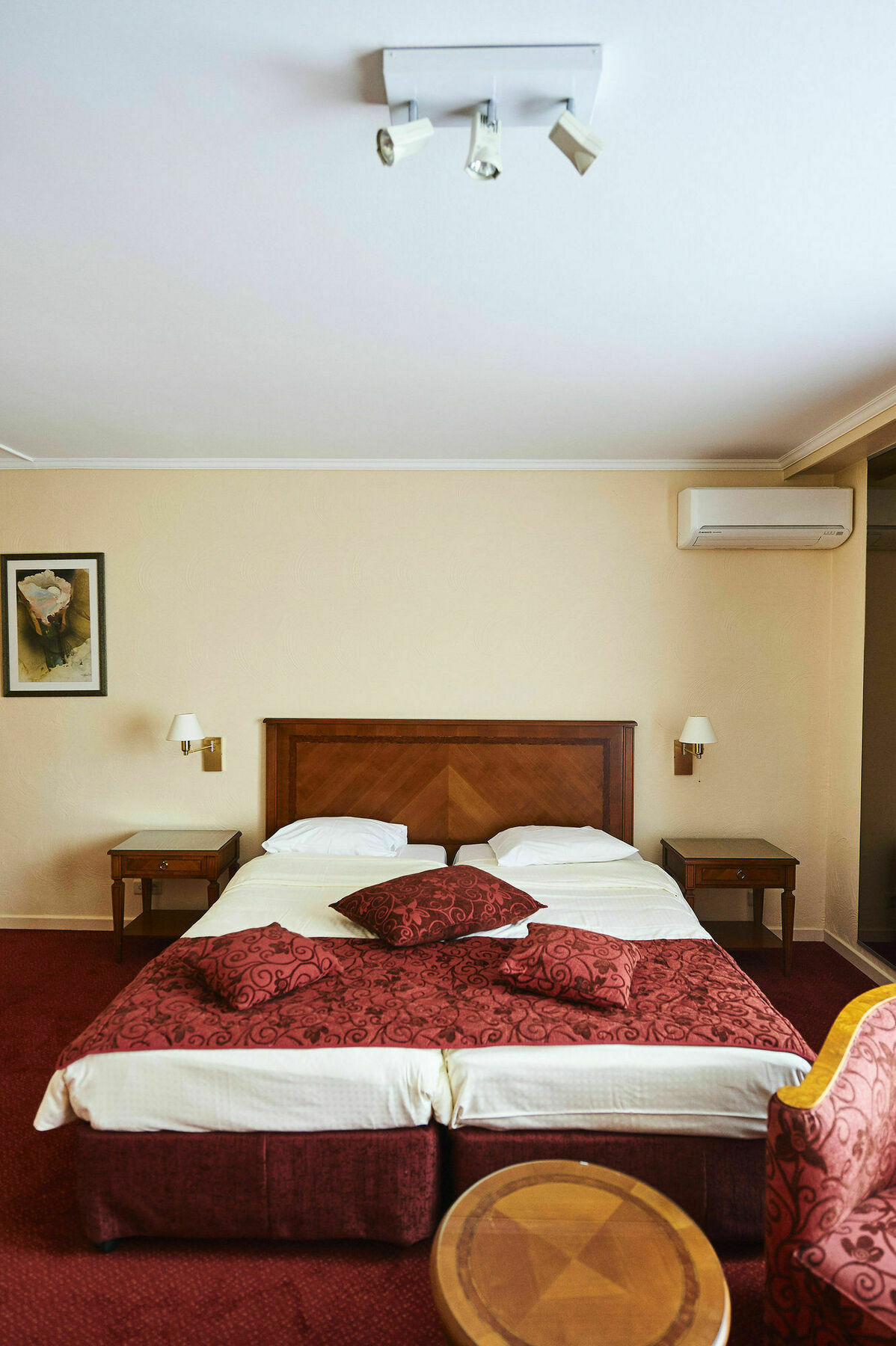 גמבלו Hotel Les 3 Cles מראה חיצוני תמונה